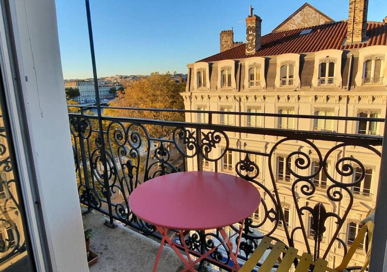 Vue Sur Rhone Leilighet Lyon Eksteriør bilde